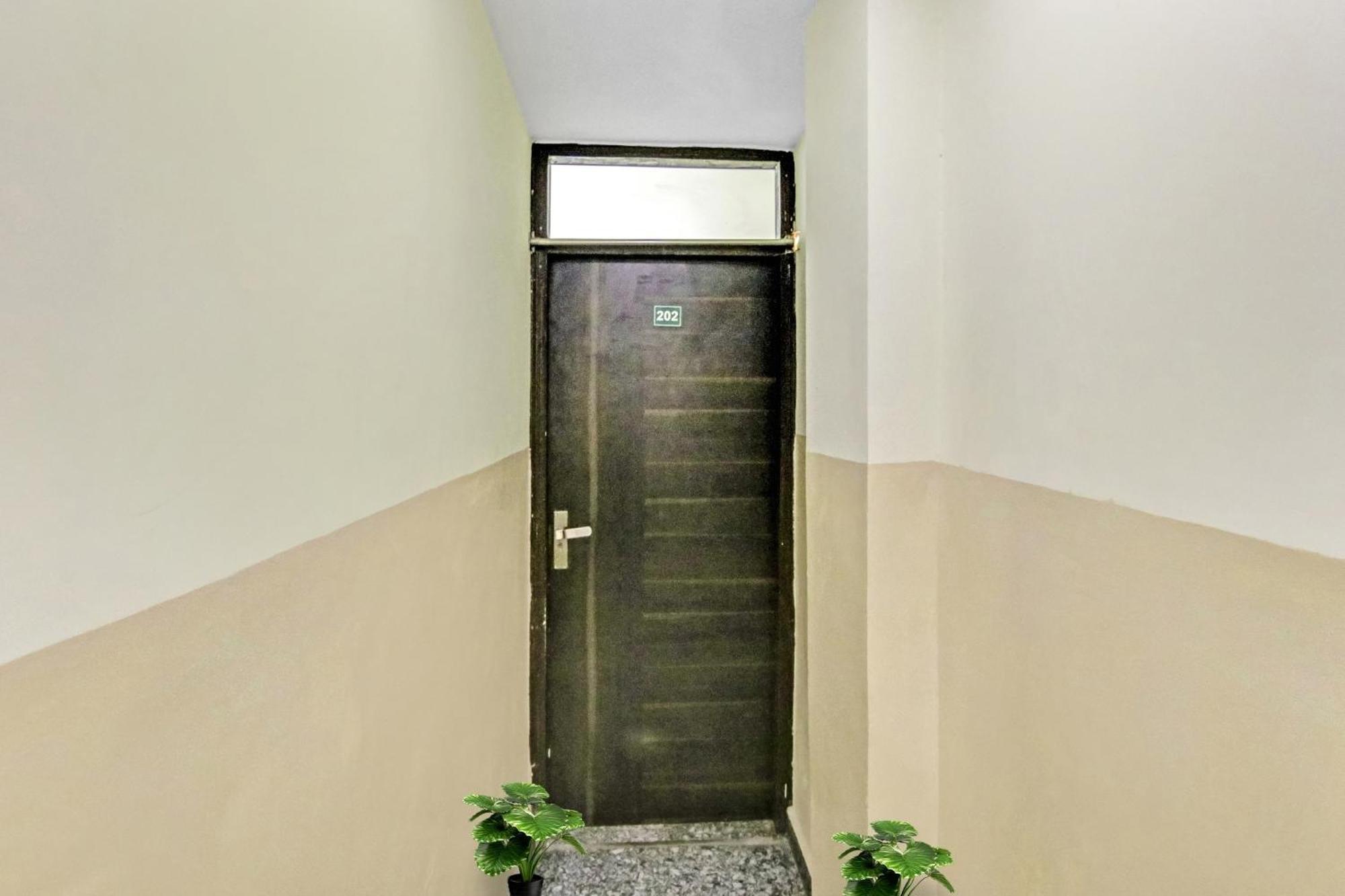 Super Hotel O Royal Green 新德里 外观 照片