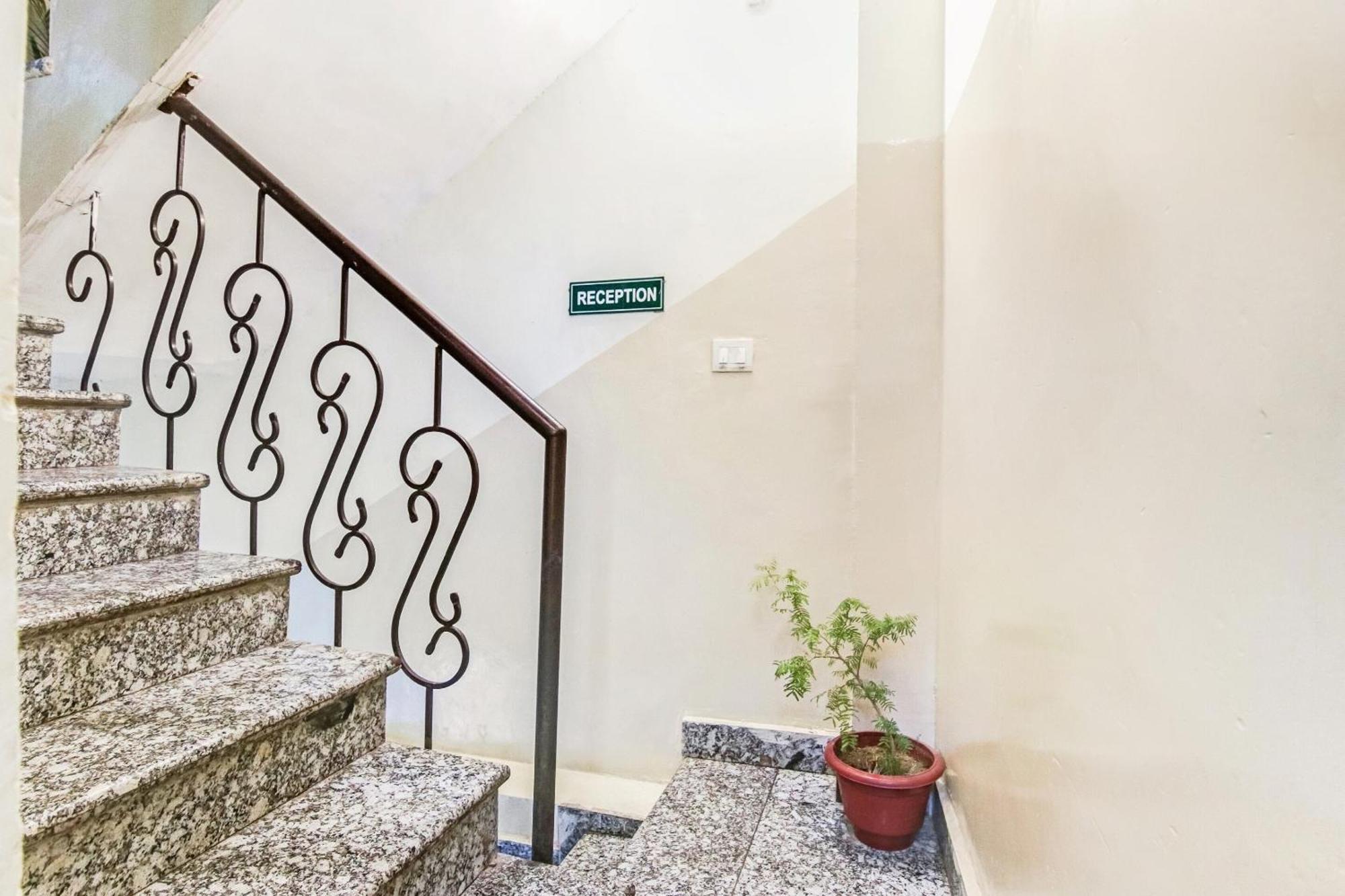 Super Hotel O Royal Green 新德里 外观 照片